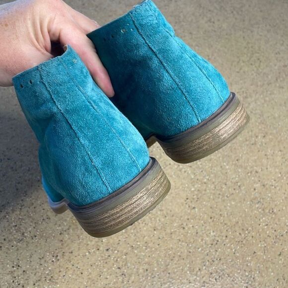 Hush Puppies "Bailey" Turquoise Suede Chukka Boots sz US 5.5 - Picture 9 of 12